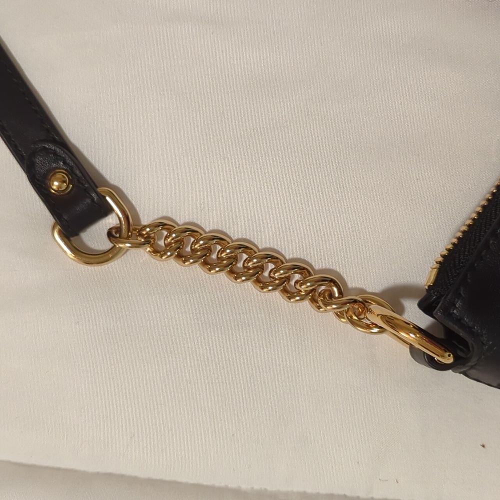 NWOT Gucci Apollo Embossed GG tote - Picture 10 of 16